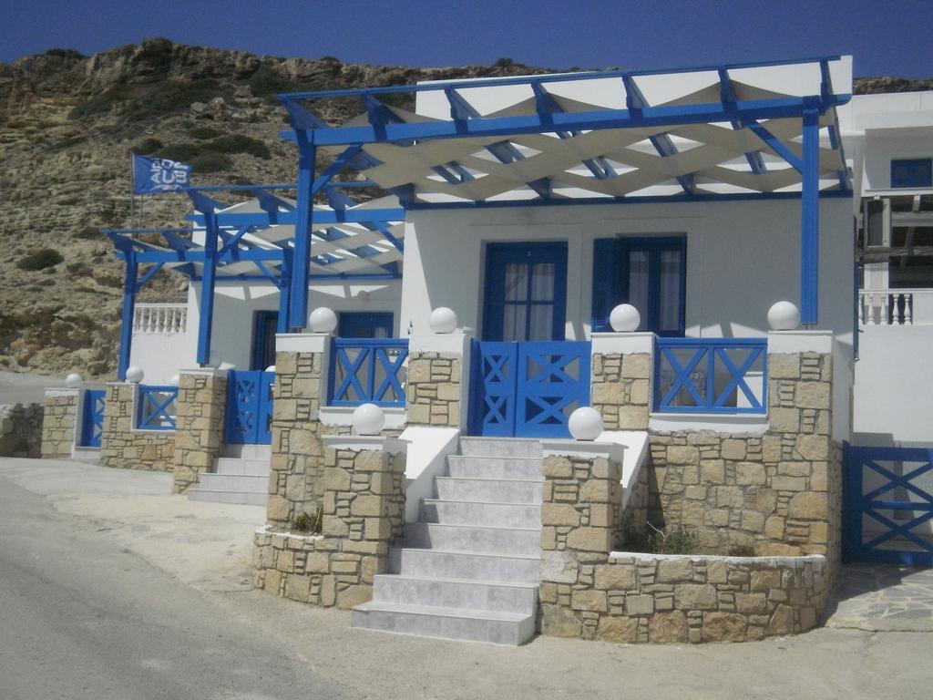 Blue And White Studios & Apartments Lefkos  Exterior photo