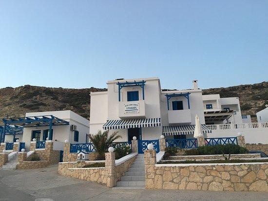 Blue And White Studios & Apartments Lefkos  Exterior photo