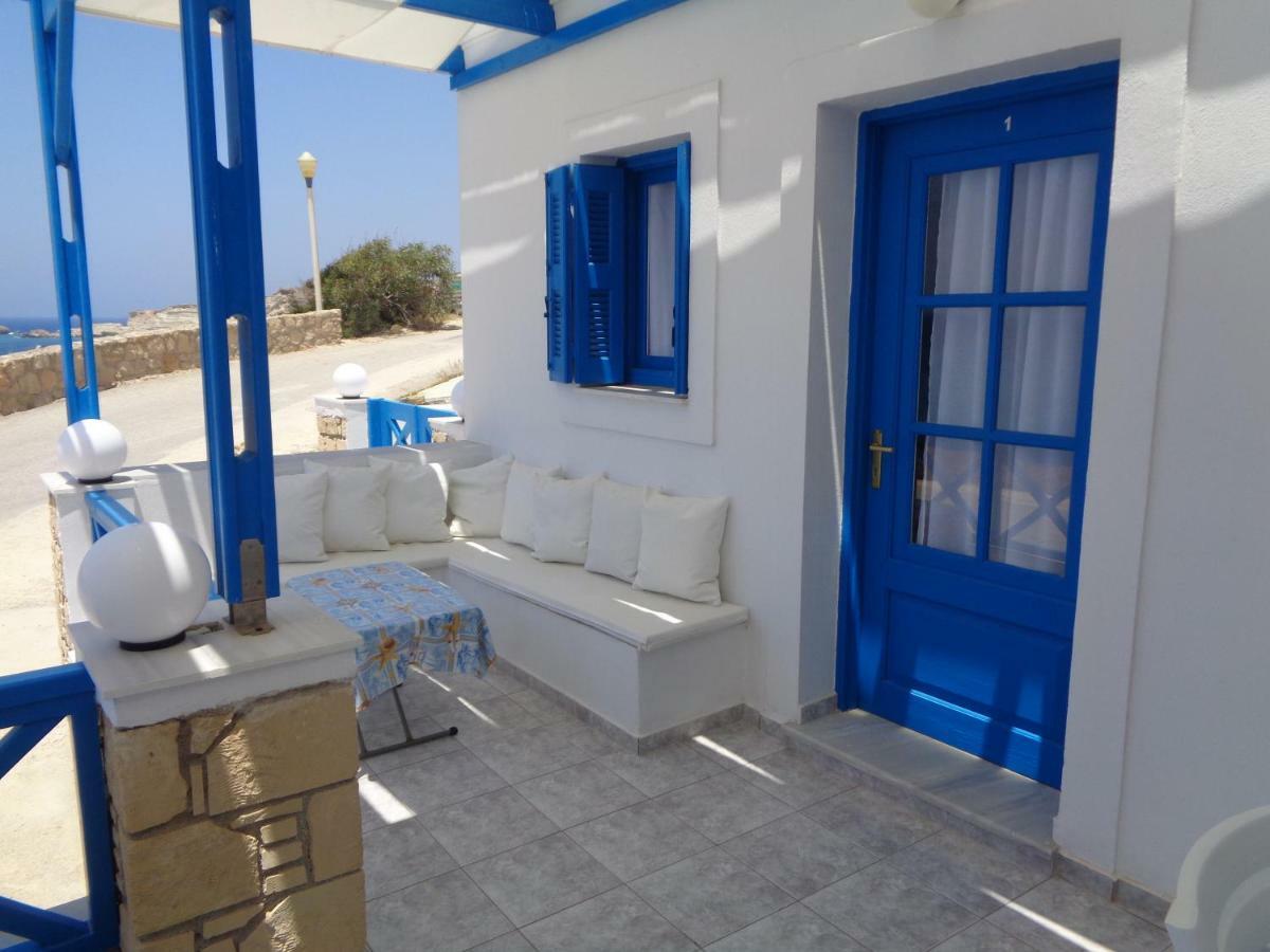 Blue And White Studios & Apartments Lefkos  Exterior photo
